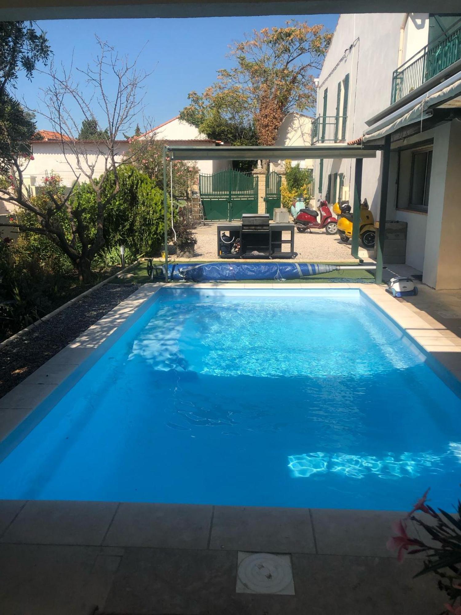 Chambre Chez L'Habitant Avec Piscine Marsilia Exterior foto
