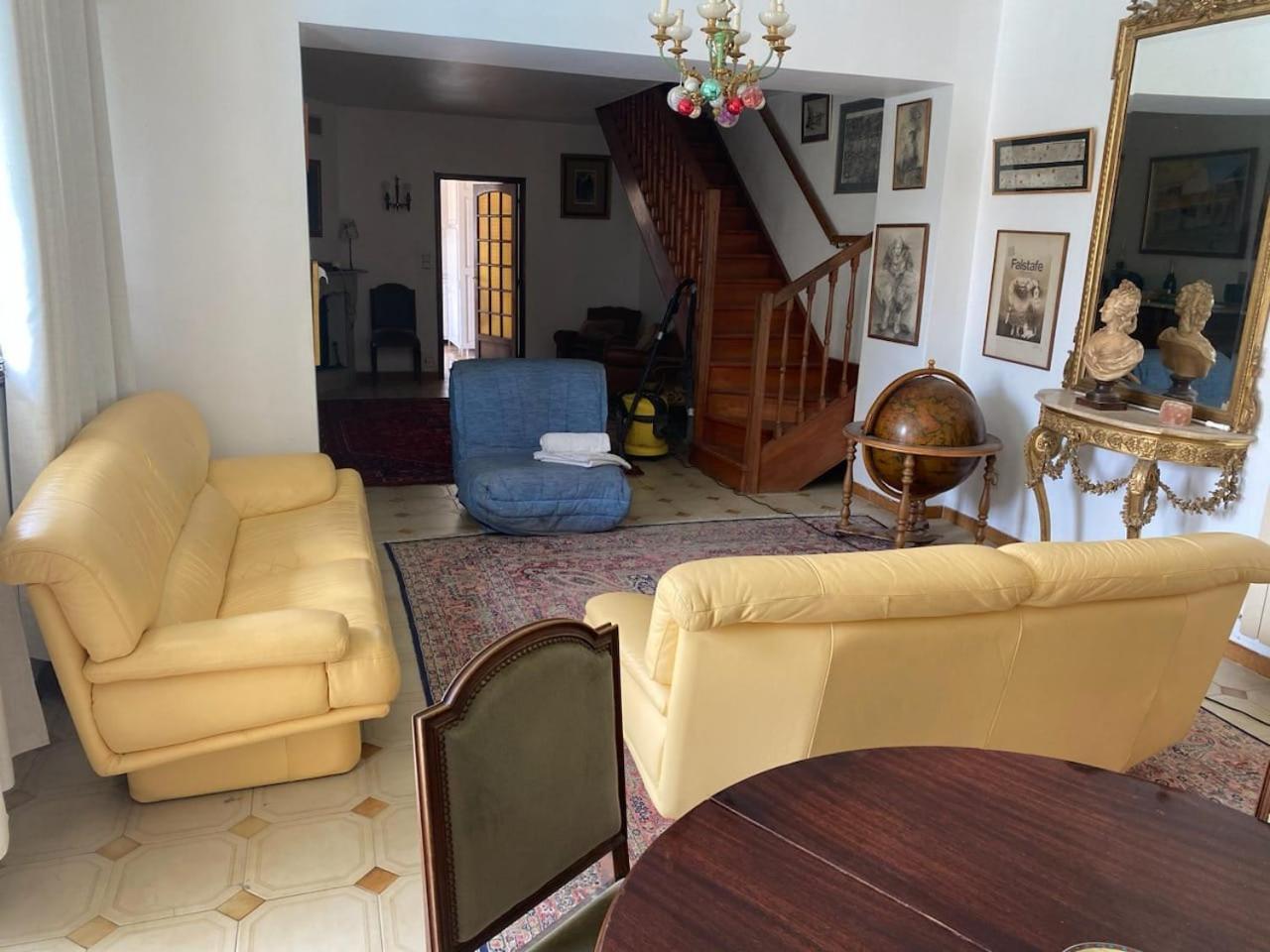 Chambre Chez L'Habitant Avec Piscine Marsilia Exterior foto